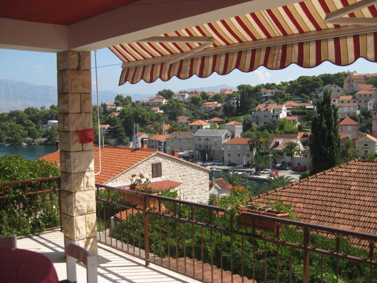 Apartman Mate Splitska Kültér fotó