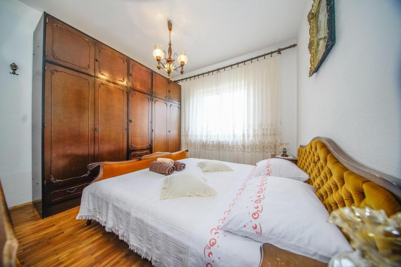 Apartman Mate Splitska Kültér fotó