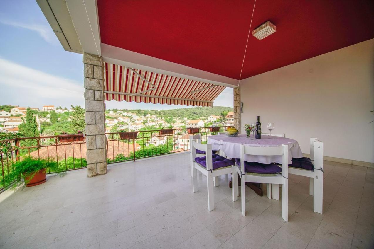 Apartman Mate Splitska Kültér fotó
